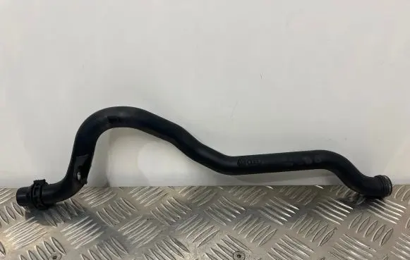 Audi A6 C7 Engine coolant pipe/hose 06E121065N