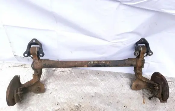 Opel Zafira B Rear subframe 