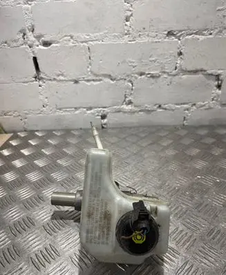 Skoda Octavia Mk3 (5E) Master brake cylinder 0335088676 5Q1611301B
