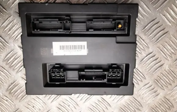Volkswagen Touareg II Comfort/convenience module 4H0907064AM