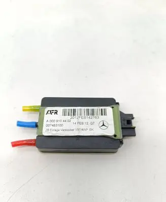 Mercedes-Benz ML W166 Seat control module A0009104402