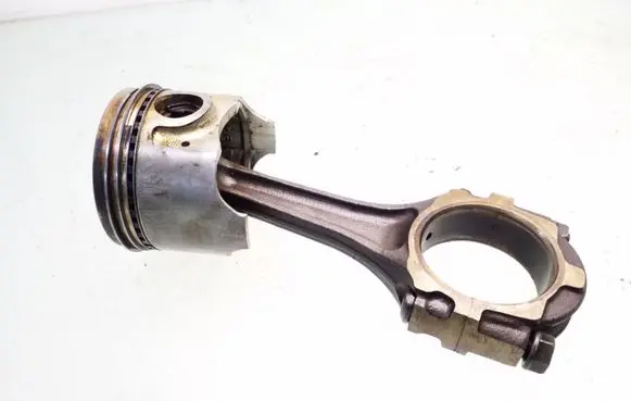 Toyota Supra A70 Piston with connecting rod 935M 42050
