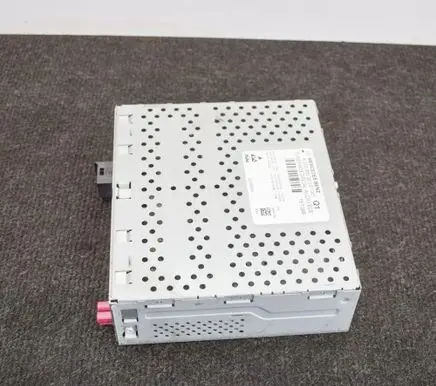 Mercedes-Benz C W205 HiFi Audio sound control unit 