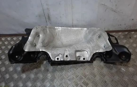 Audi A8 S8 D4 4H Heat shield in engine bay 4H0819523F 4H0819523