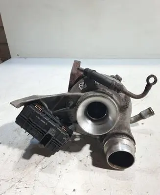 BMW 5 F10 F11 Turbo 724779 1165724779