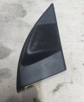 Volvo XC90 Front door high frequency speaker 8666661