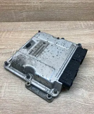 Chrysler Voyager Engine control unit/module ECU 04727667AD 0281011447
