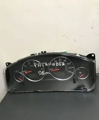 Nissan Pathfinder R51 Speedometer (instrument cluster)