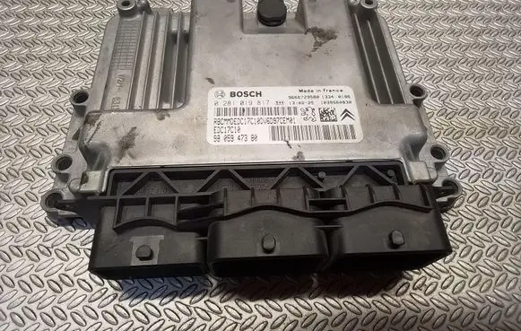 Citroen Berlingo Engine control unit/module 0281019817 9805947380