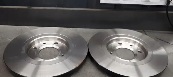 Citroen C3 Front brake disc DF2808