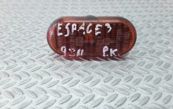 Renault Espace III Front fender indicator light