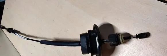 Peugeot 308 Gear shift cable linkage