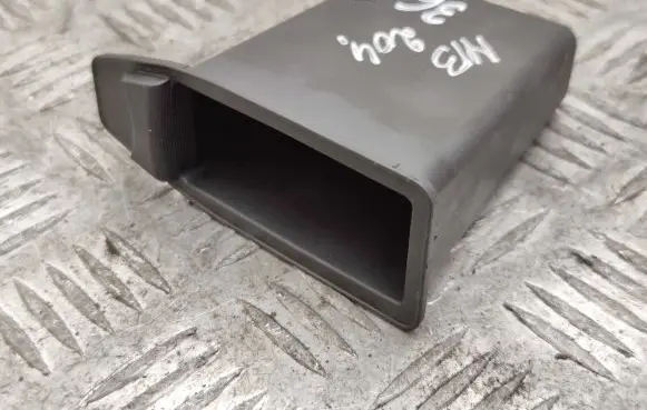 Mercedes-Benz C W204 Glove box A2046830075