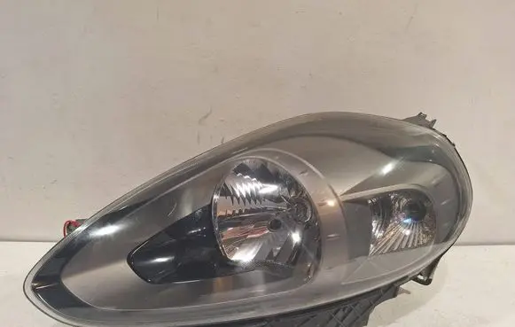 Fiat Punto Evo Headlight/headlamp 89102044