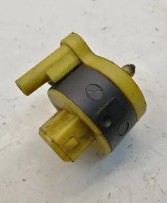 Ford Transit Fuel filter housing 