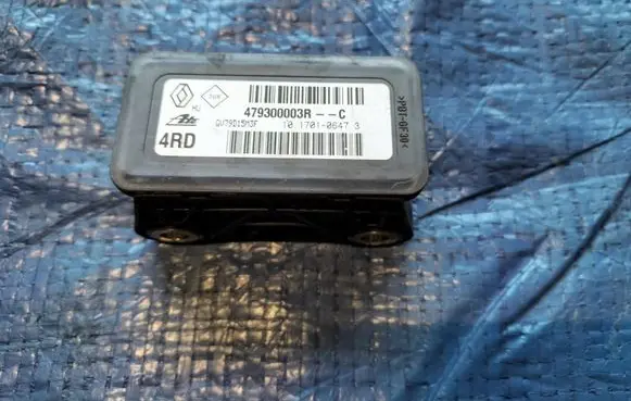 Renault Laguna III ESP acceleration yaw rate sensor 479300003R