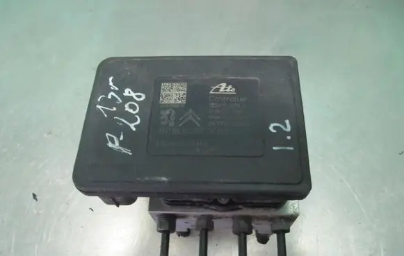 Peugeot 208 ABS Pump 9806891780 00111002200257 10022002574