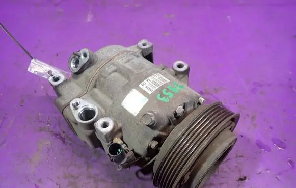 Hyundai i30 Air conditioning (A/C) compressor (pump) EDGA0036