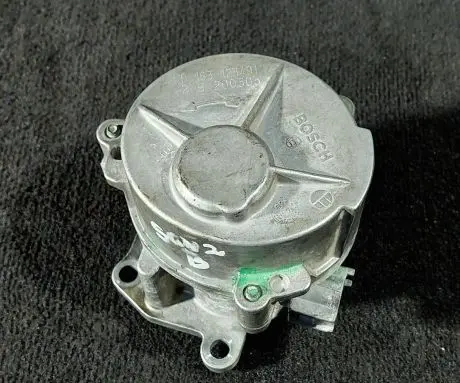 Renault Scenic II - Grand scenic II Vacuum pump