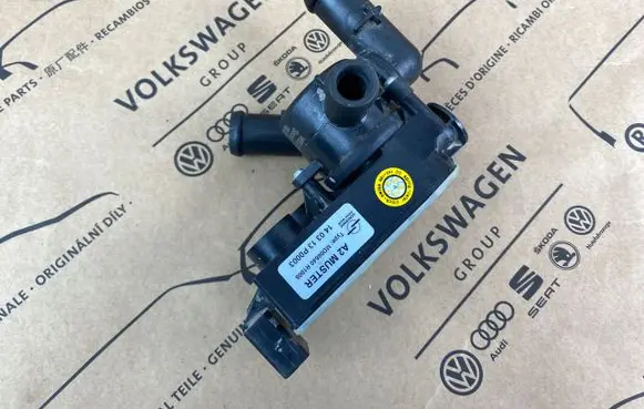 Audi Q5 SQ5 EGR valve V03915040A
