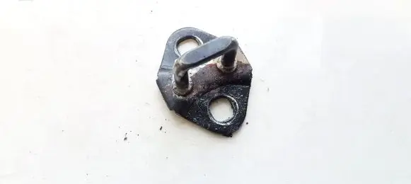 Mazda 5 Front door lock loop/hook striker 