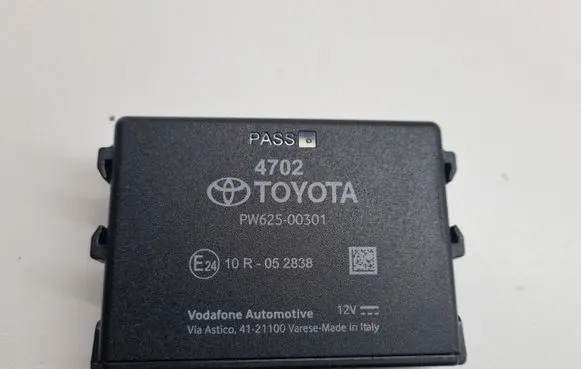 Toyota Auris E180 Other control units/modules PW62500301 10R052838