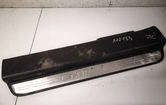 Chevrolet Captiva Front sill trim cover 96630458