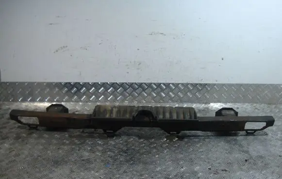 Opel Vivaro Rear bumper support beam 1234
