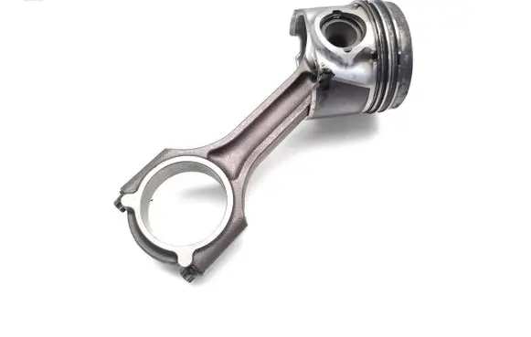 KIA Ceed Piston with connecting rod D4FB