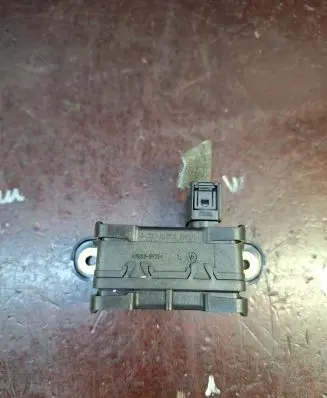 Volvo XC70 ESP (stability system) control unit 30667844AA CS76C04M3G 06W096