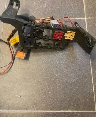 Audi A6 S6 C5 4B Fuse box set 8D2937545D