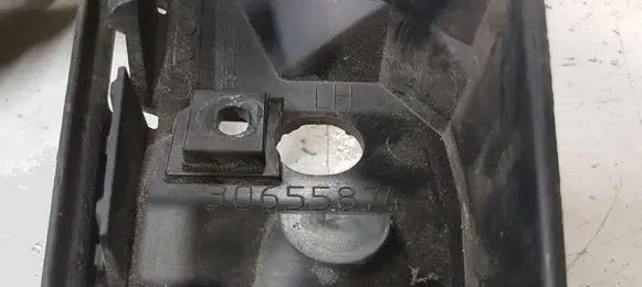 Volvo S40 Front bumper mounting bracket 30655874