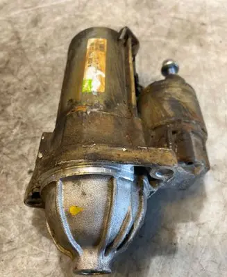 Mercedes-Benz A W169 Starter motor A0061510301