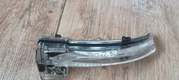 Renault Kadjar Mirror indicator light 12993290