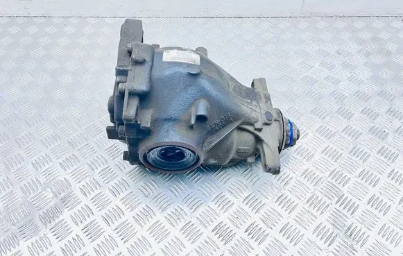 BMW X5 F15 Rear differential 7636996 1216060201630010 5764315