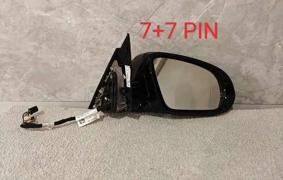 Mercedes-Benz E W213 Front door electric wing mirror E1041385