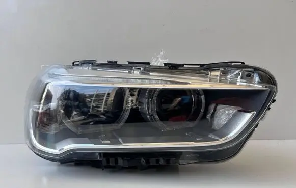 BMW X1 F48 F49 Headlight/headlamp 7472220