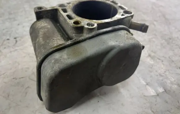 Opel Zafira A Electric throttle body valve 10201b1590