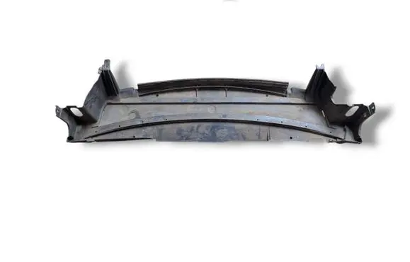 Volvo V70 Front underbody cover/under tray 09151896