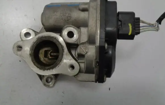 Renault Captur Throttle valve
