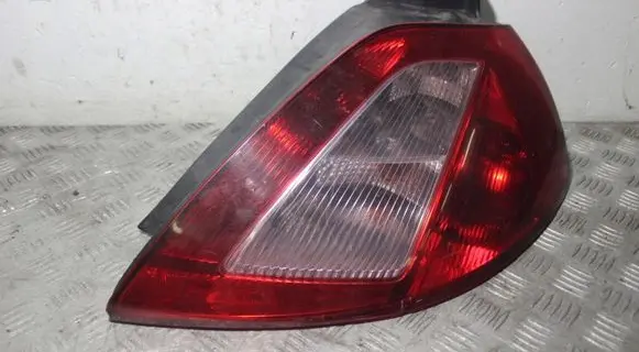 Renault Megane II Rear/tail lights 8200073237