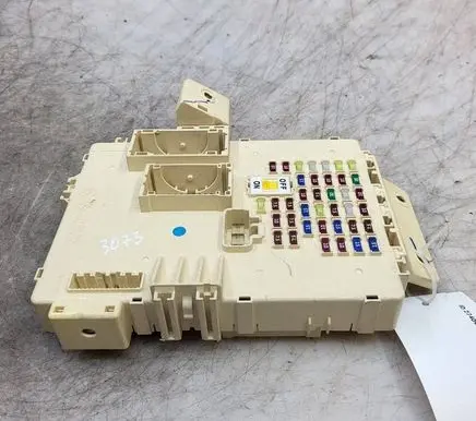 Hyundai i40 Fuse module 919503Z011 H3ZB1087 H37B1087