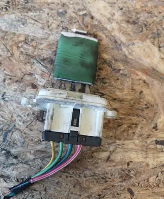 Opel Meriva A Heater blower motor/fan resistor 