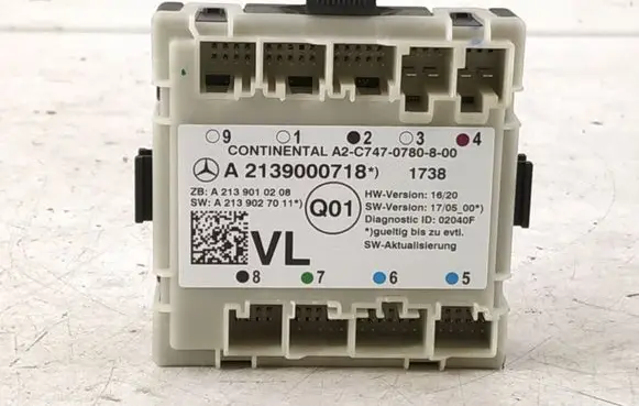 Mercedes-Benz E W213 Door control unit/module 2139000718 2139004816