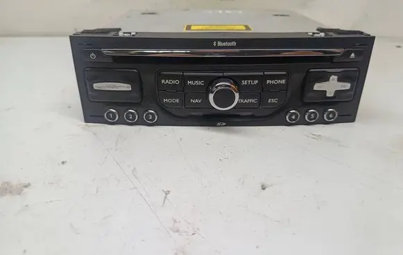 Peugeot 5008 Radio/CD/DVD/GPS head unit 96661984XT 95071360 6426JP095071360