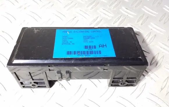 Chevrolet Epica Light module LCM 96870286 5268AF1000 P0720038