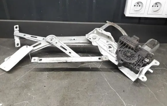 Opel Zafira B Front window lifting mechanism without motor 13132221