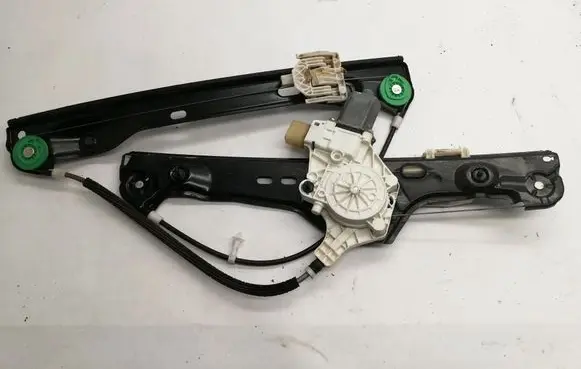 BMW 3 E90 E91 Front door electric window regulator 7060265