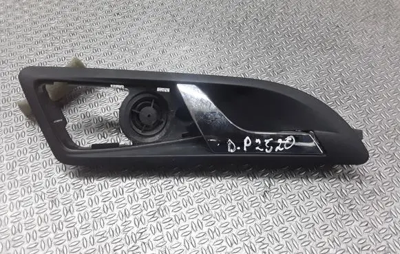 Skoda Octavia Mk2 (1Z) Front door interior handle 1Z0837248