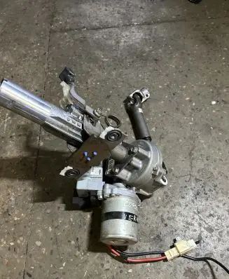 Toyota Verso Electric power steering pump 